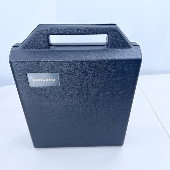 Vintage Concord Model F-60 Cassette Tape Recorder With Microphone Manual & Case - Picture 7 of 7